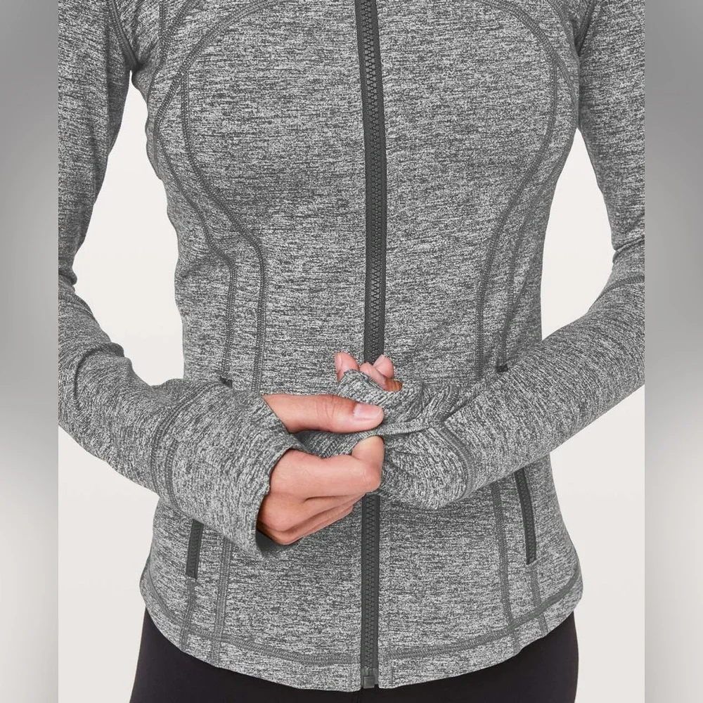 Lululemon Define Jacket Heathered Black, Size 6 Excellent Condition - Picture 5 of 7